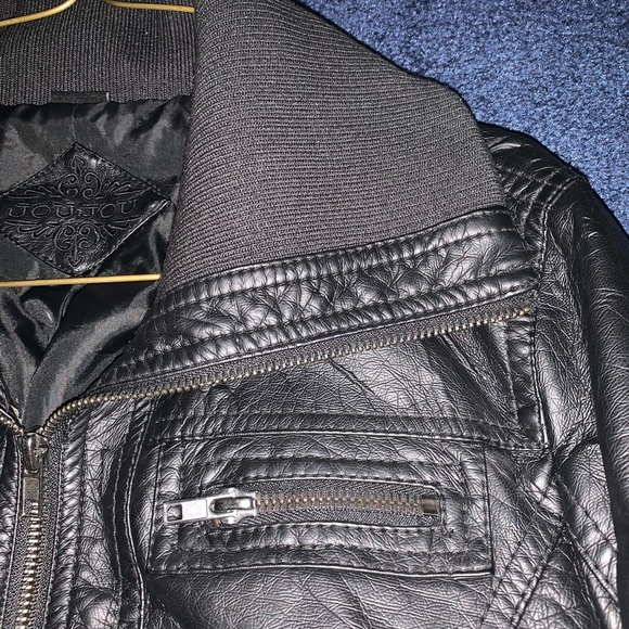 Leather jacket - Picture 3 of 4